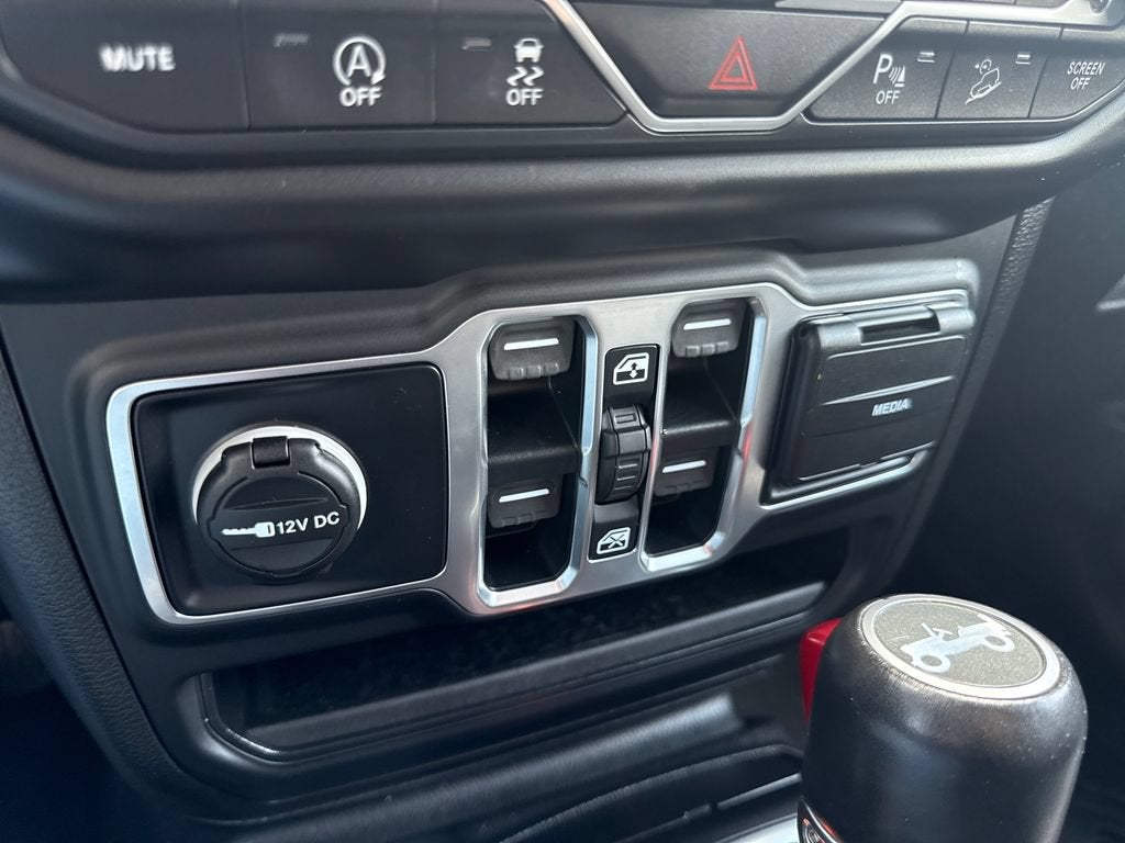 2020 Jeep Wrangler Unlimited Sahara 4x4