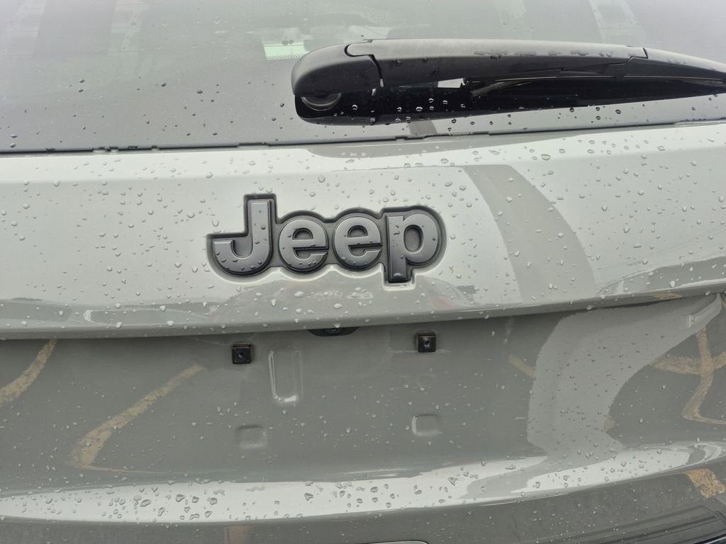 2021 Jeep Grand Cherokee Freedom