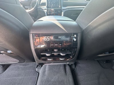 2021 Jeep Grand Cherokee L Laredo 4x4