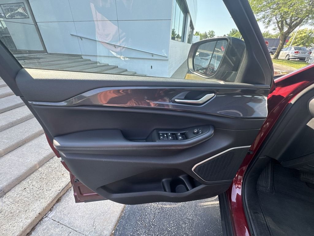 2021 Jeep Grand Cherokee L Laredo 4x4