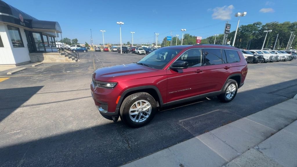 2021 Jeep Grand Cherokee L Laredo 4x4