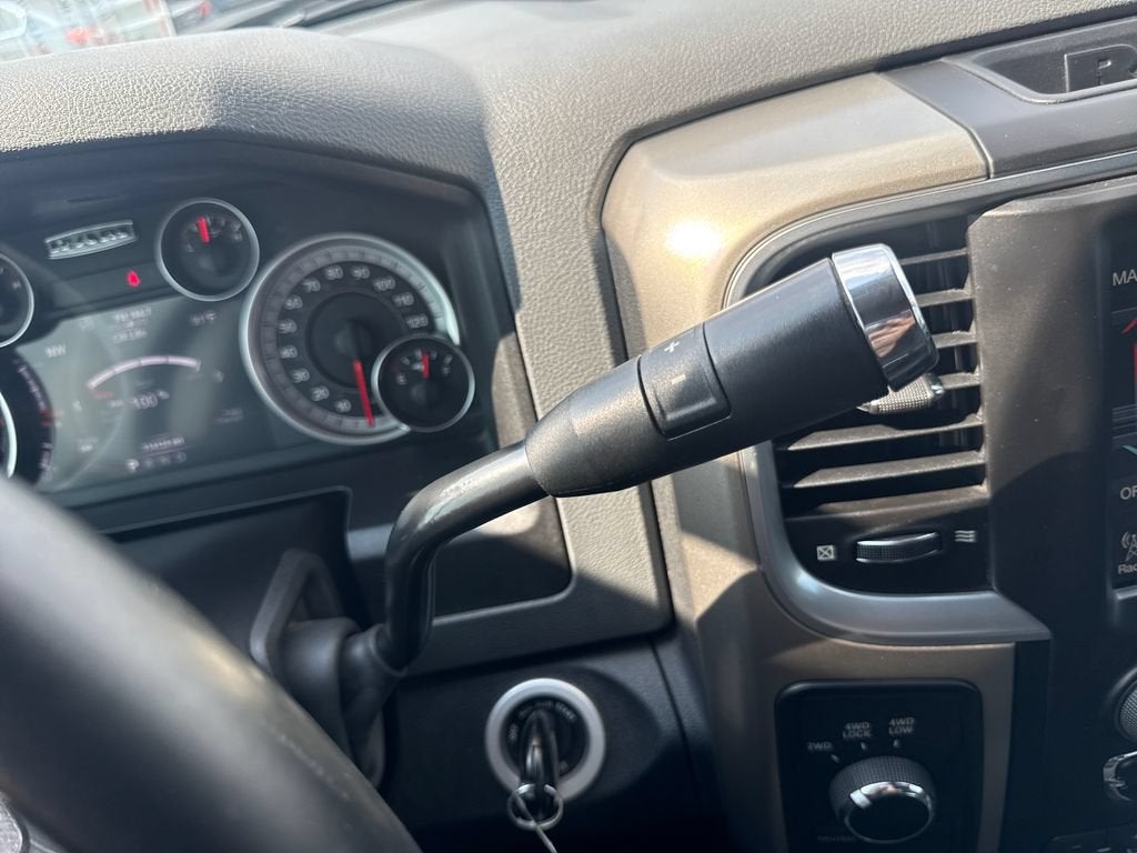 2013 RAM 1500 SLT