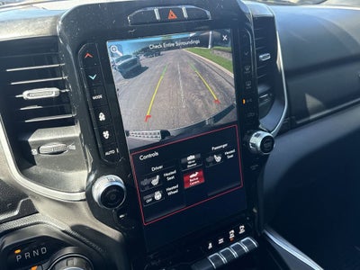 2020 RAM 1500 Big Horn Crew Cab 4x4 5'7" Box