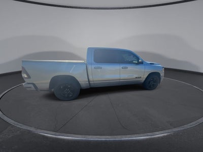 2020 RAM 1500 Big Horn Crew Cab 4x4 5'7" Box