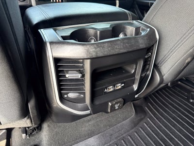 2020 RAM 1500 Big Horn Crew Cab 4x4 5'7" Box