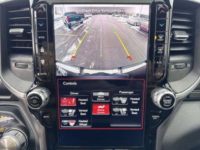 2021 RAM 1500 Laramie Crew Cab 4x4 5'7" Box