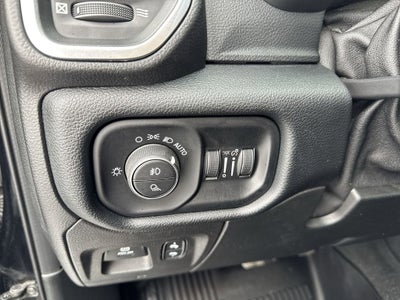 2021 RAM 1500 Laramie Crew Cab 4x4 5'7" Box