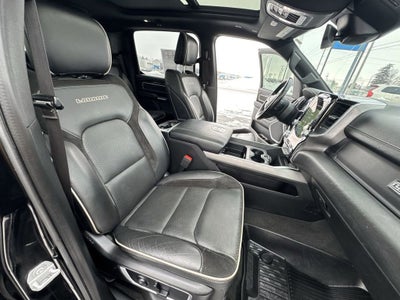 2021 RAM 1500 Laramie Crew Cab 4x4 5'7" Box