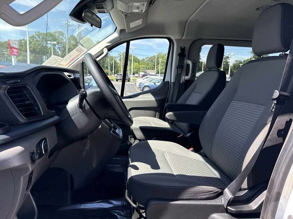 2024 Ford Transit Passenger Wagon XL