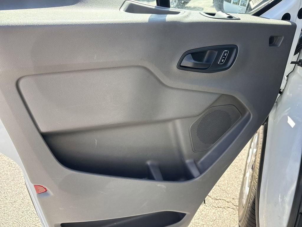 2024 Ford Transit Passenger Wagon XL