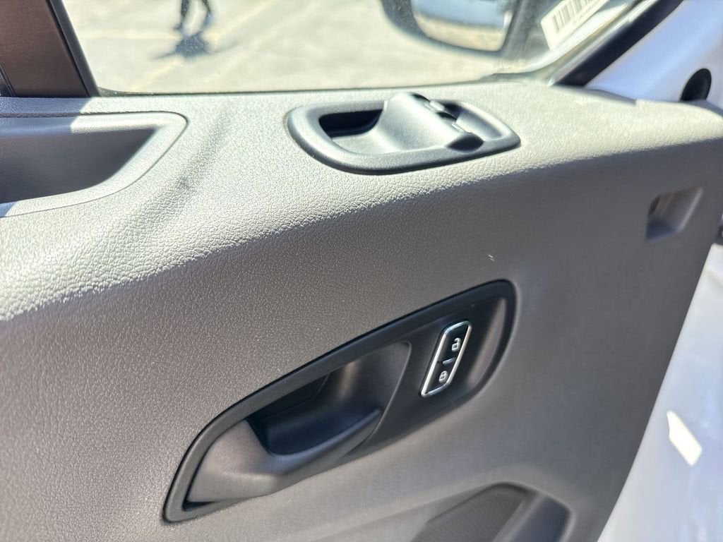 2024 Ford Transit Passenger Wagon XL