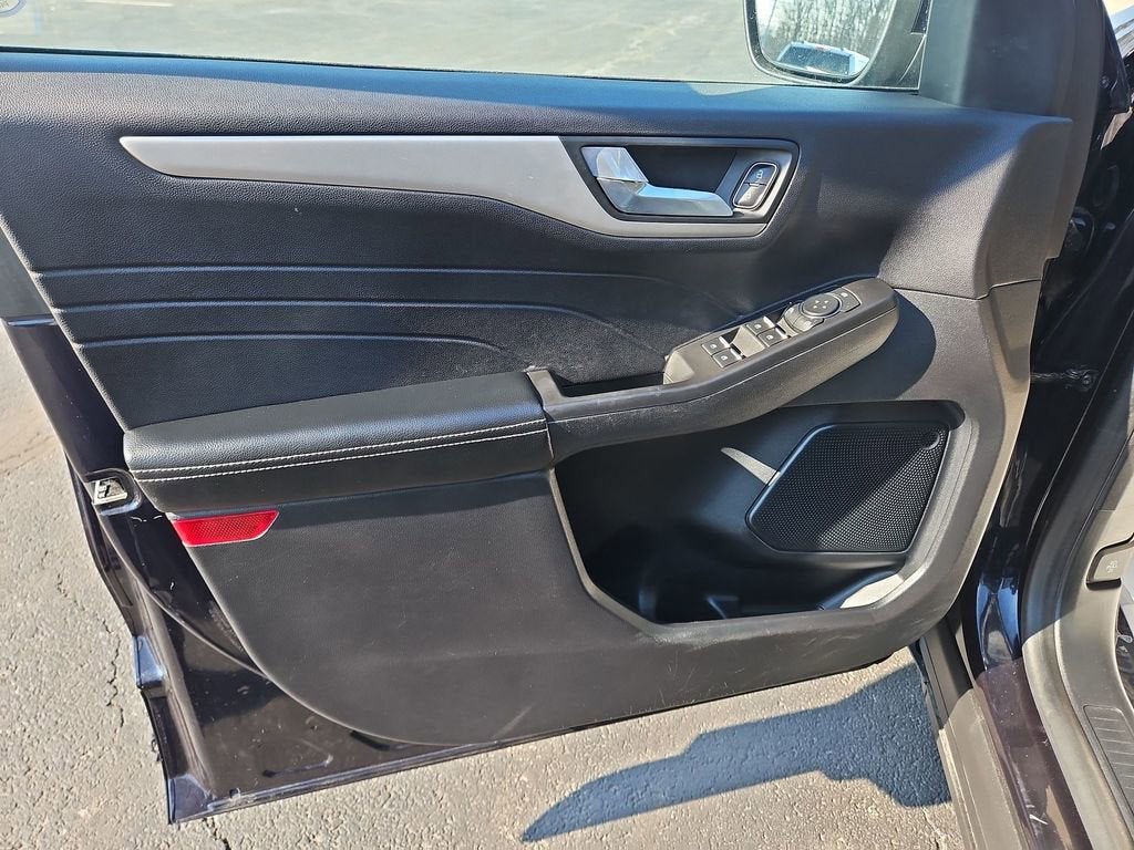 2021 Ford Escape SE Hybrid