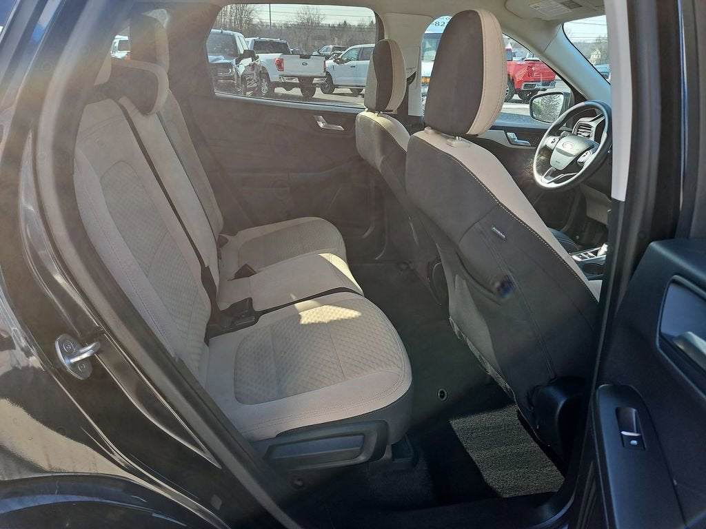 2021 Ford Escape SE Hybrid
