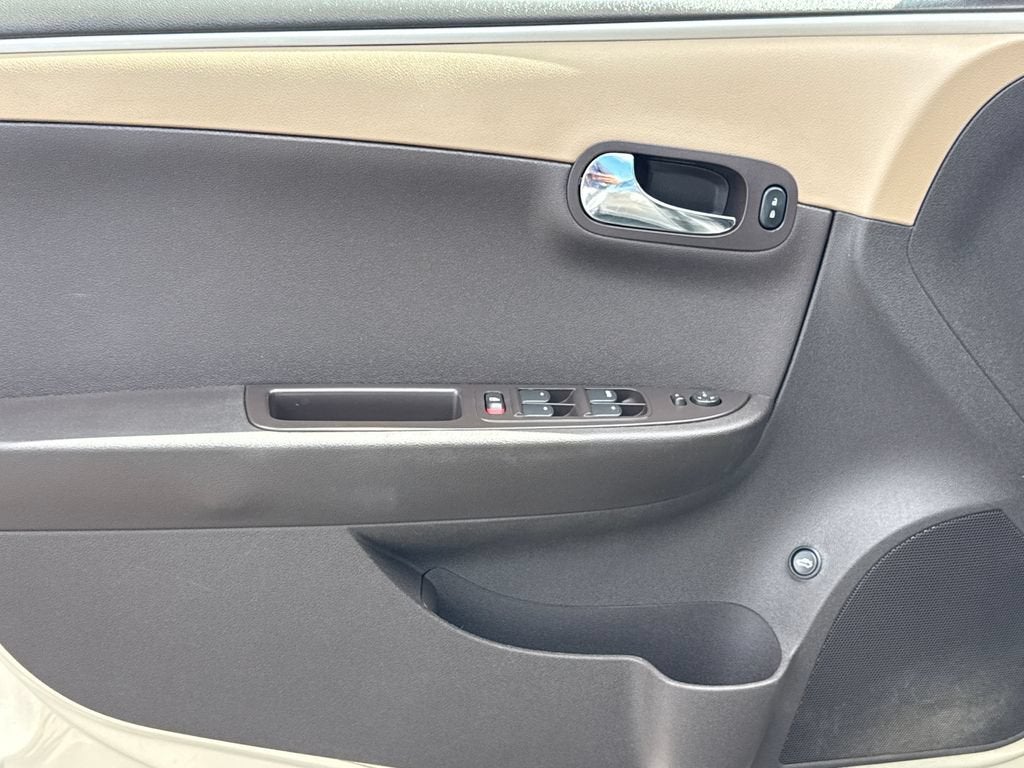 2011 Chevrolet Malibu LS w/1LS