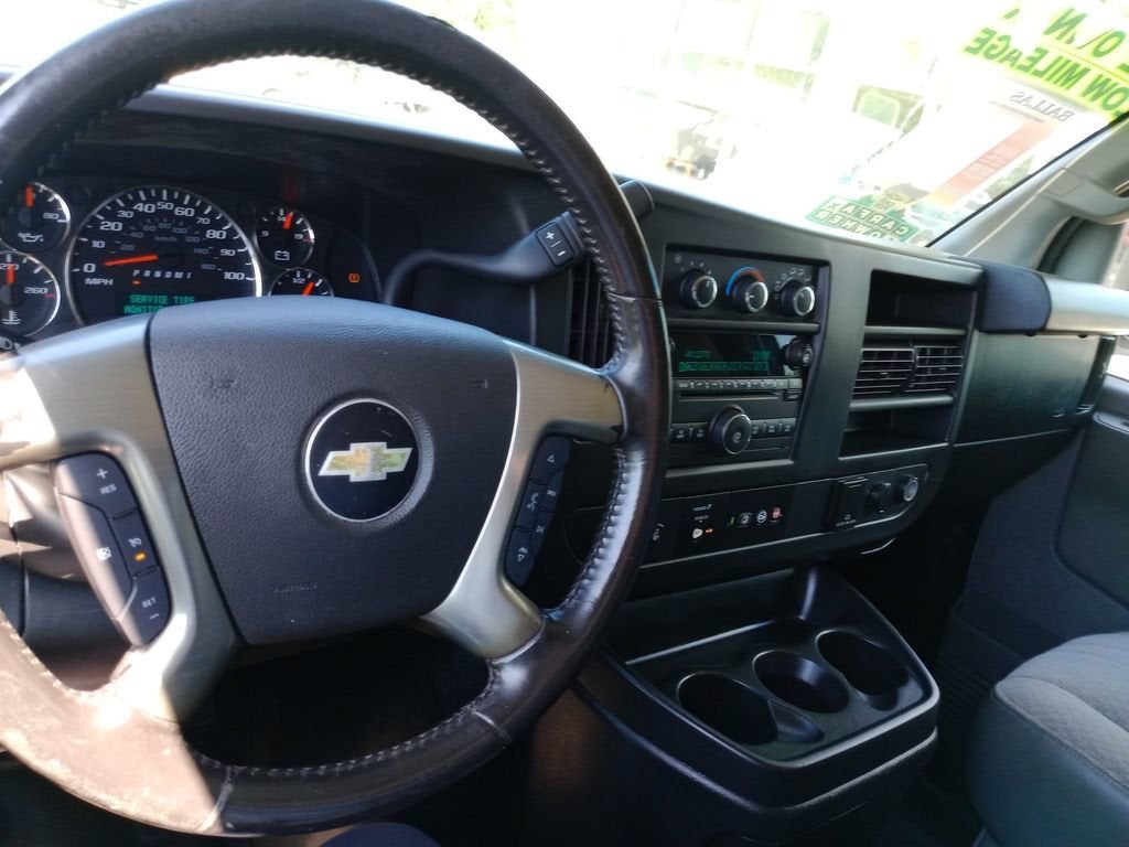 2017 Chevrolet Express Passenger 2500 LS