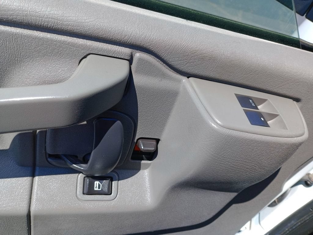 2017 Chevrolet Express Passenger 2500 LS