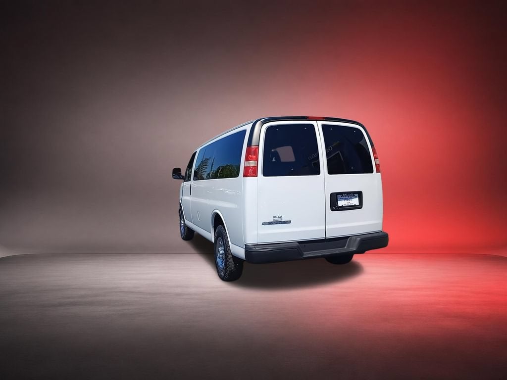 2017 Chevrolet Express Passenger 2500 LS