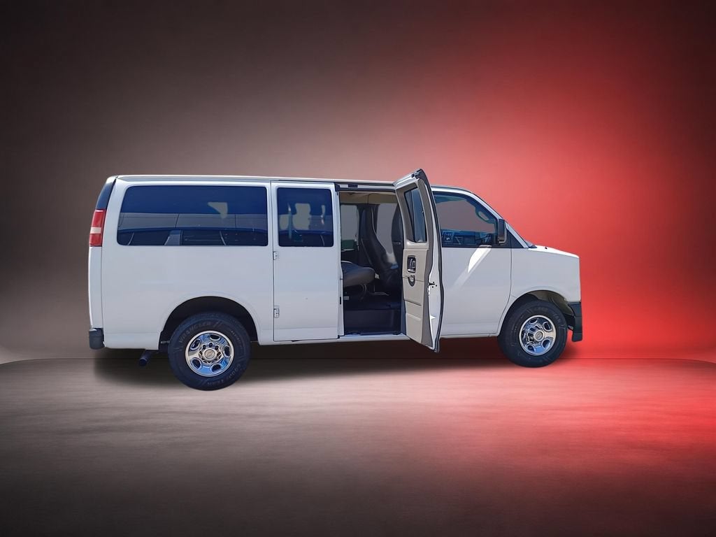 2017 Chevrolet Express Passenger 2500 LS