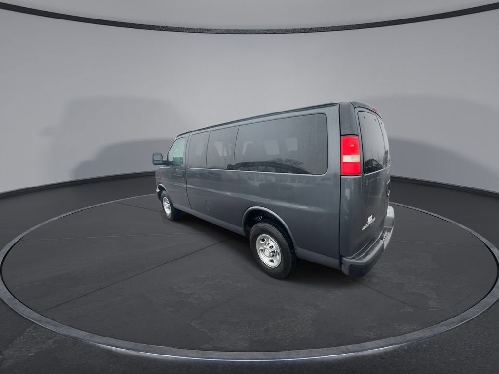 2016 Chevrolet Express Passenger 2500 LS