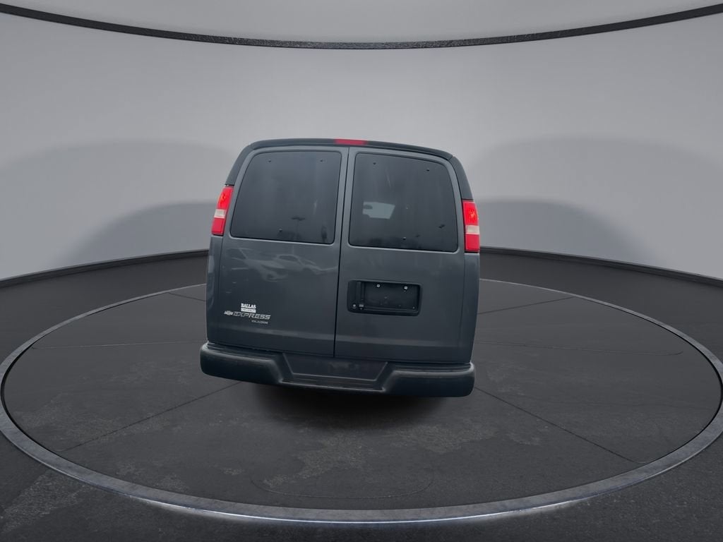 2016 Chevrolet Express Passenger 2500 LS