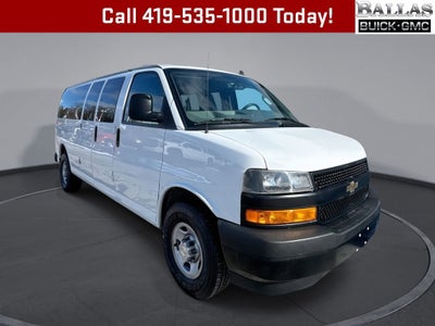 2020 Chevrolet Express Passenger 3500 1LS