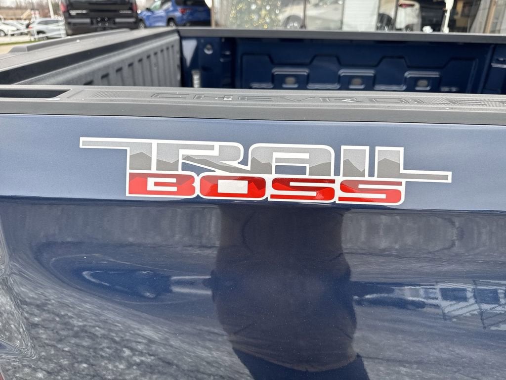 2021 Chevrolet Silverado 1500 Custom Trail Boss