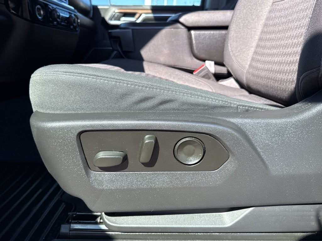 2023 Chevrolet Silverado 1500 RST - Photo 14