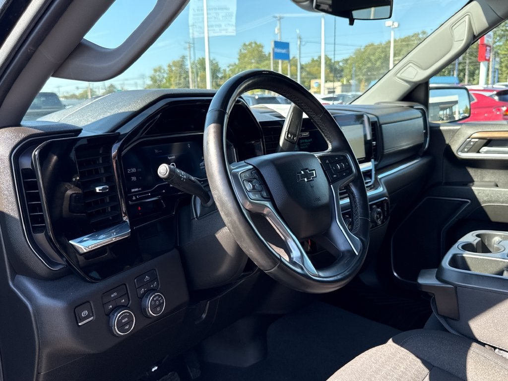 2023 Chevrolet Silverado 1500 RST - Photo 16
