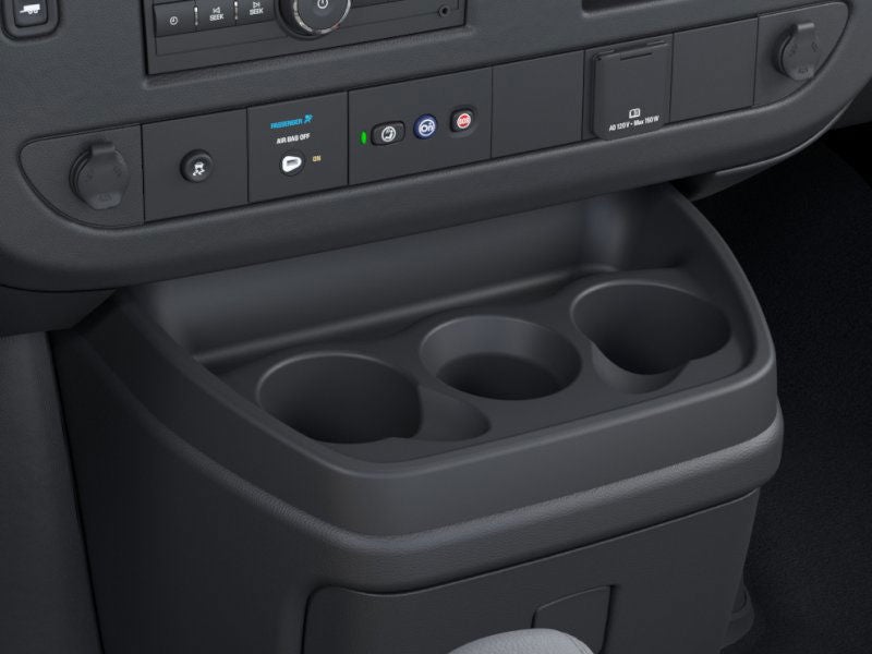 2025 GMC Savana Cutaway 3500 1WT RWD