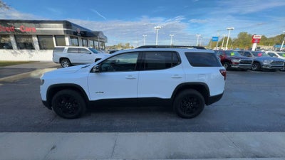 2023 GMC Acadia AT4