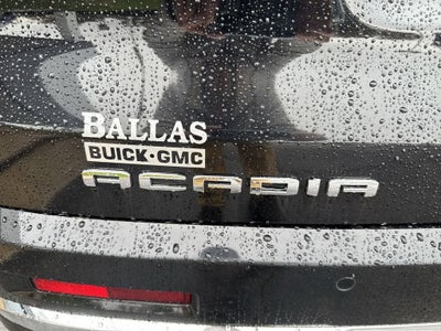 2023 GMC Acadia Denali