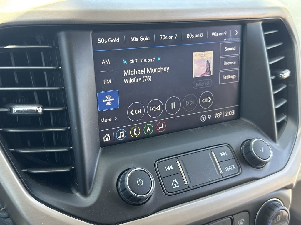 2023 GMC Acadia Denali