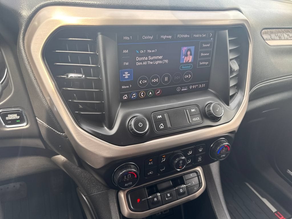 2020 GMC Acadia Denali