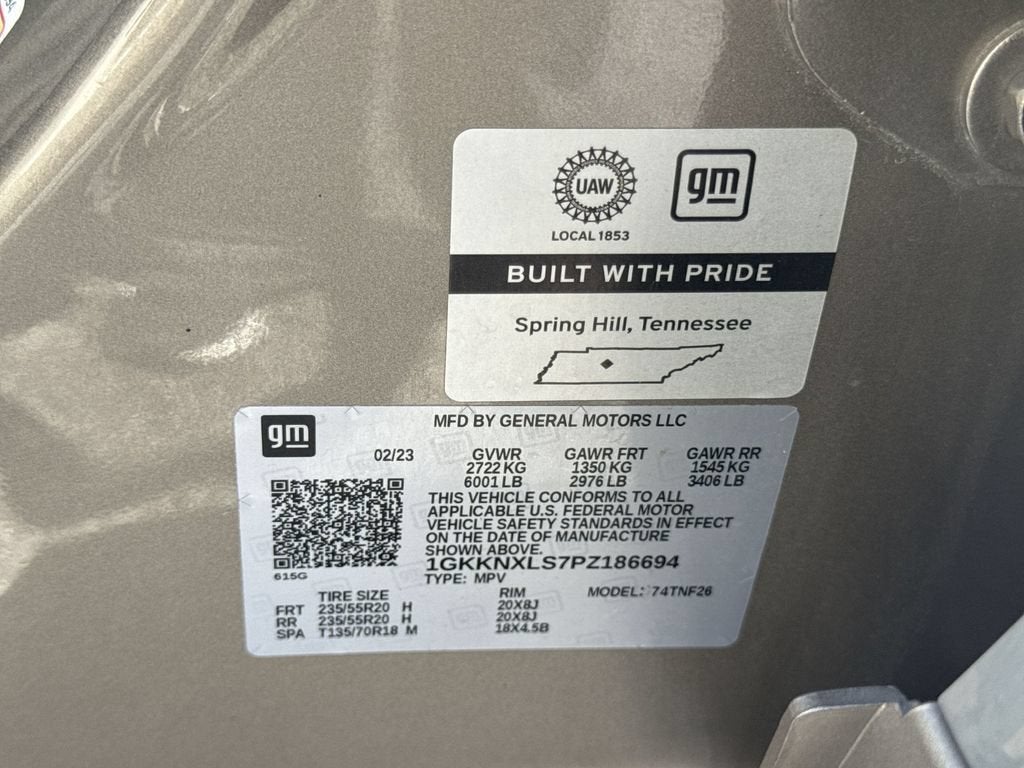 2023 GMC Acadia Denali