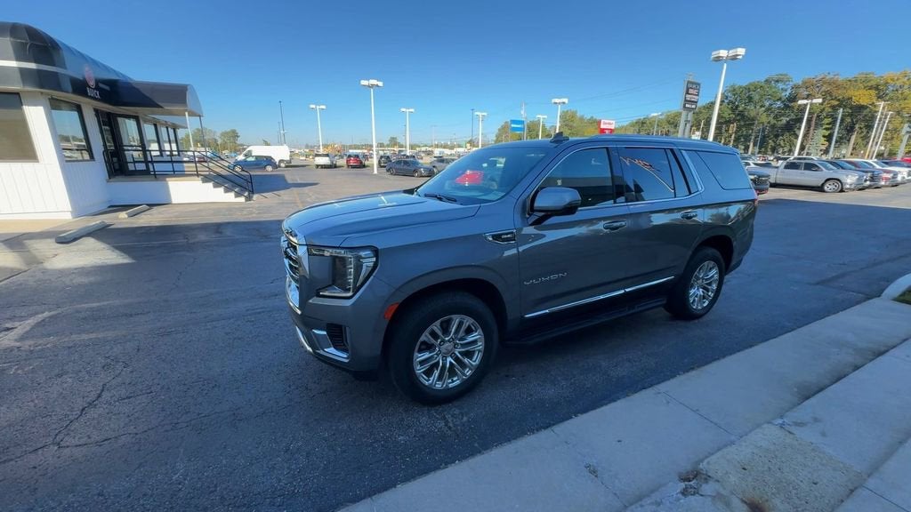 2021 GMC Yukon SLT