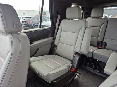 2022 GMC Yukon SLT
