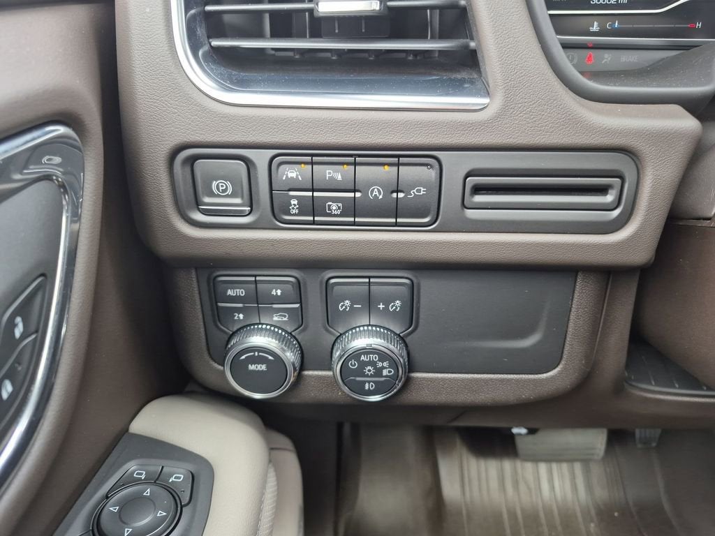 2022 GMC Yukon SLT