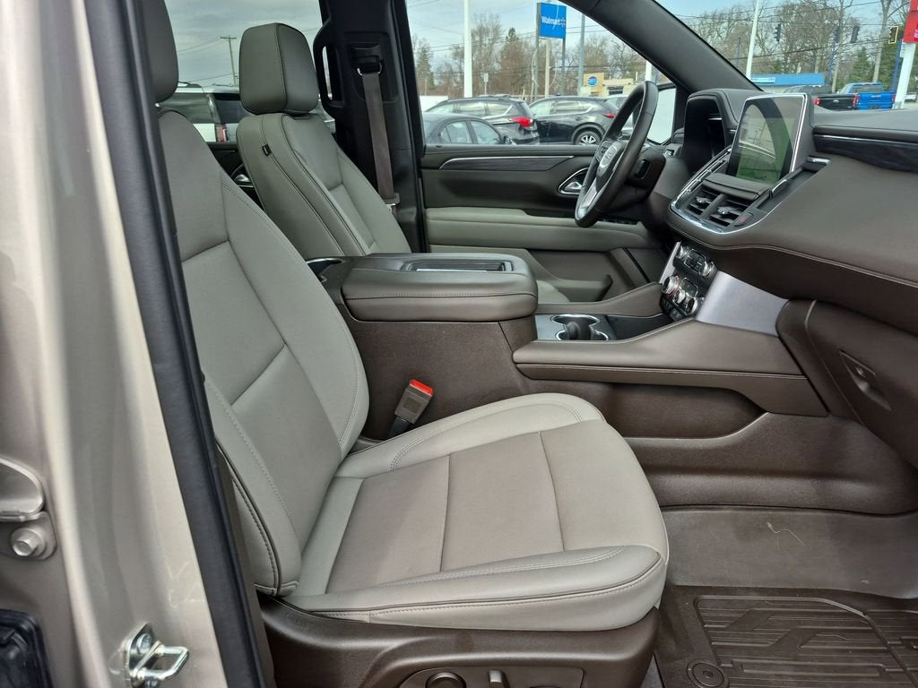 2022 GMC Yukon SLT