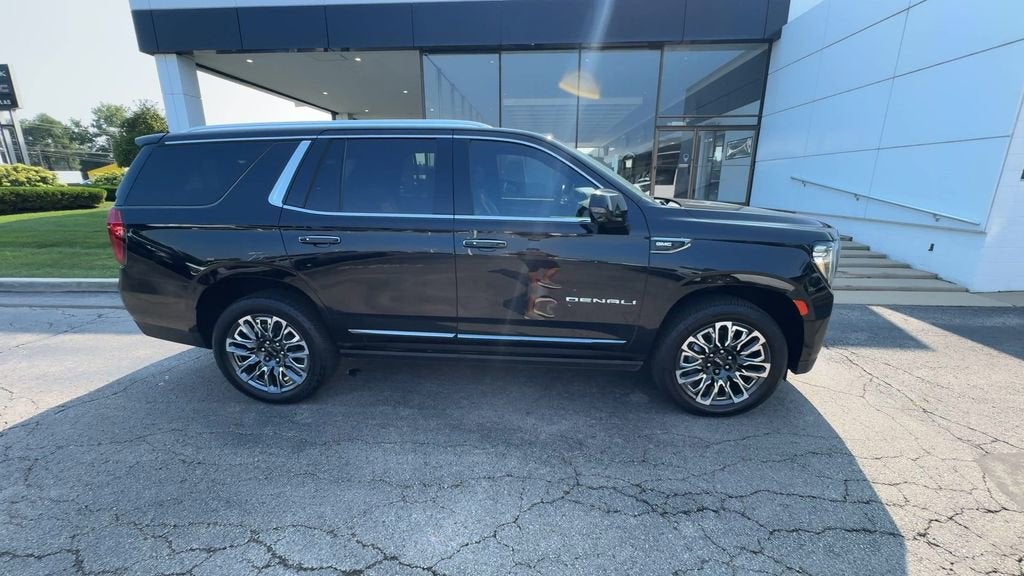 2023 GMC Yukon Denali Ultimate
