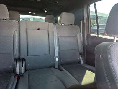 2023 GMC Yukon XL SLE