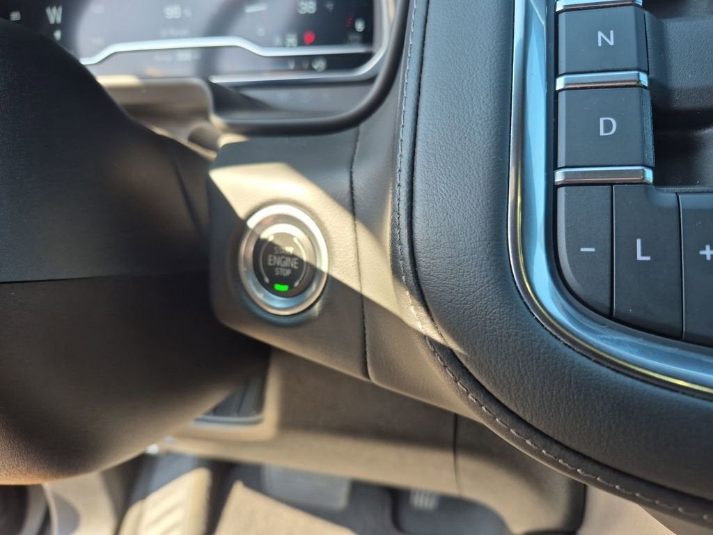 2023 GMC Yukon XL SLE