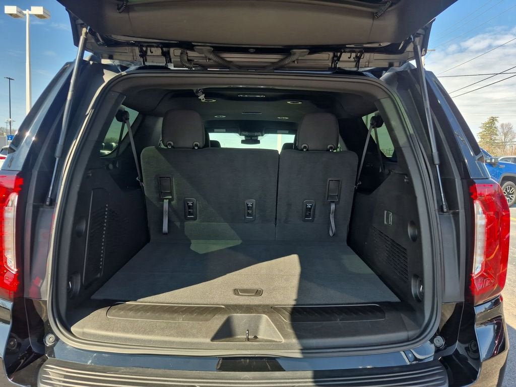 2023 GMC Yukon XL SLE