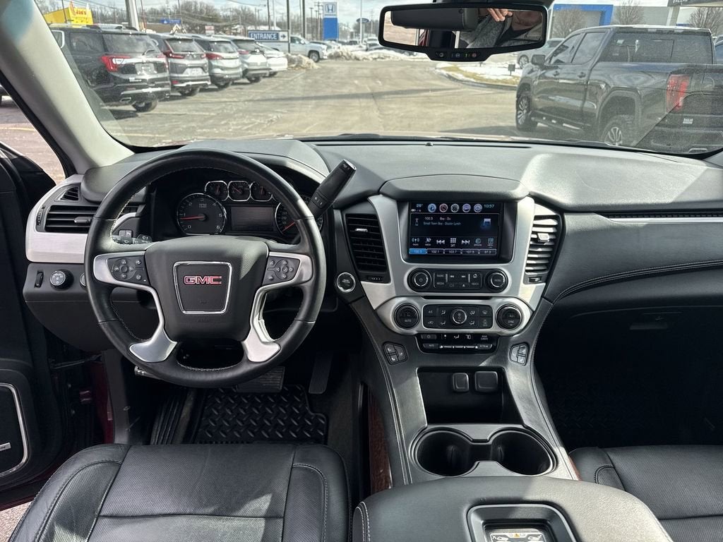 2017 GMC Yukon XL SLT