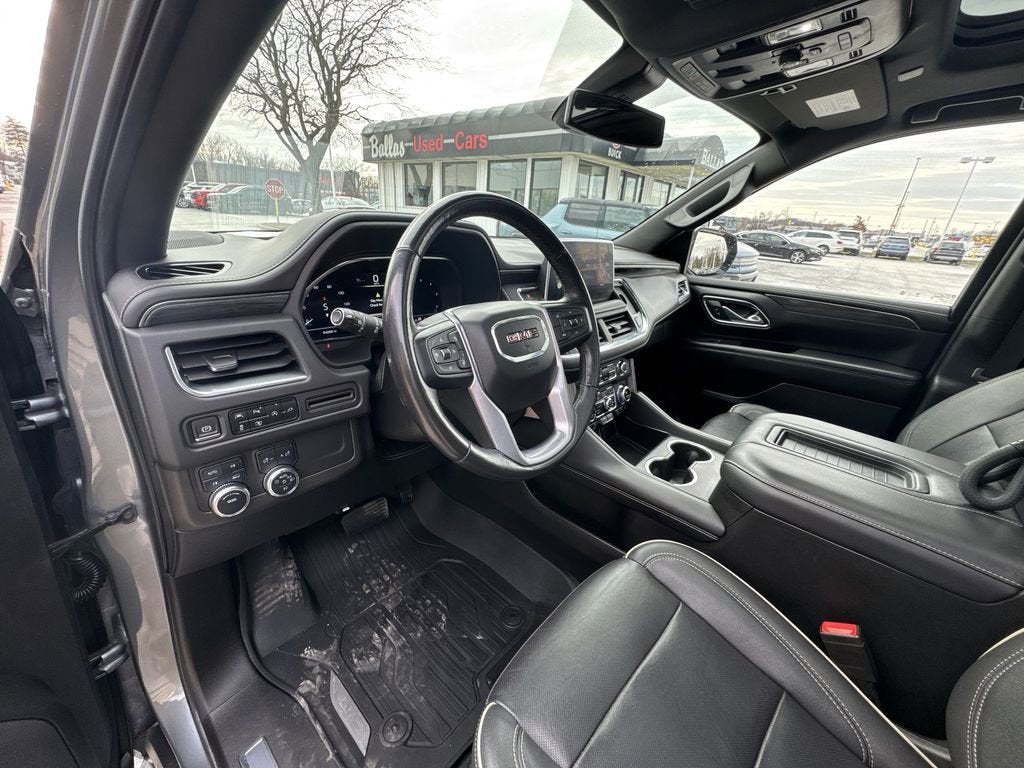 2022 GMC Yukon XL SLT