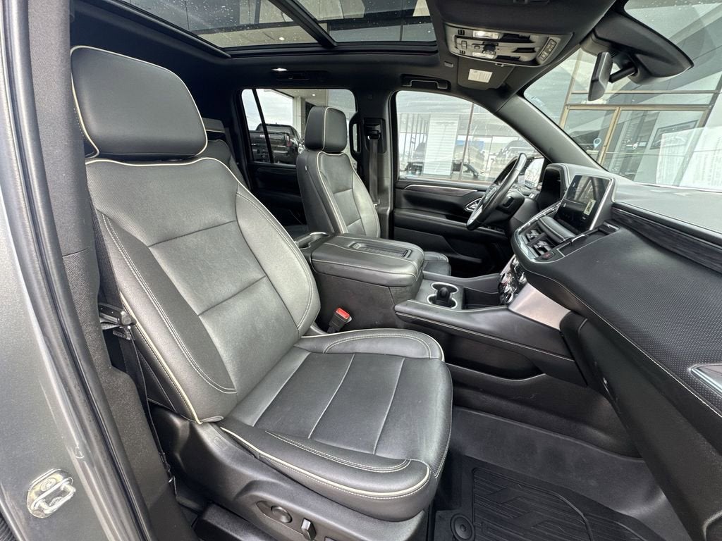 2022 GMC Yukon XL SLT