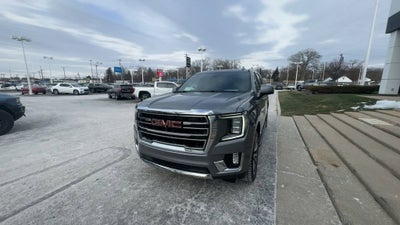 2022 GMC Yukon XL SLT