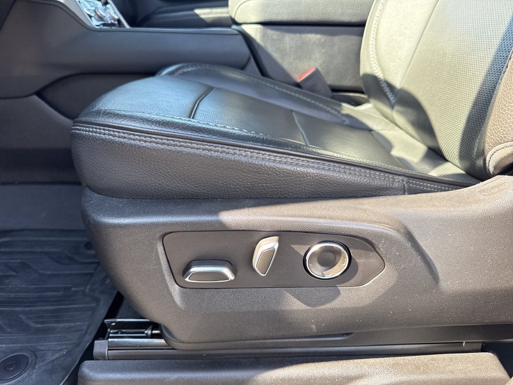 2023 GMC Yukon XL Denali - Photo 17