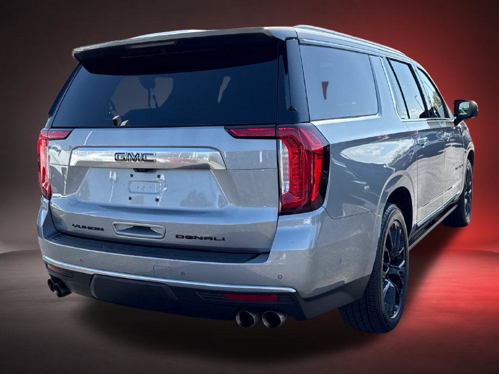 2023 GMC Yukon XL Denali - Photo 4