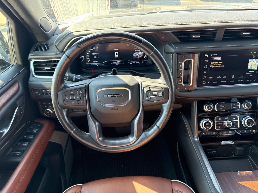 2023 GMC Yukon XL Denali Ultimate - Photo 13