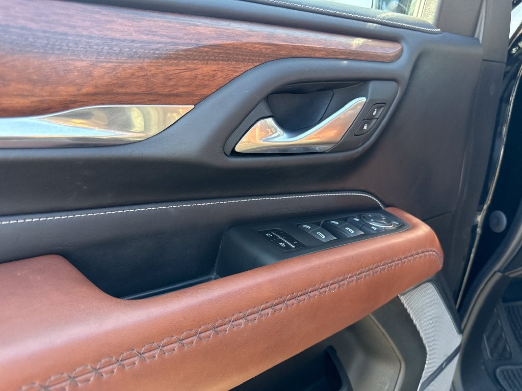 2023 GMC Yukon XL Denali Ultimate - Photo 16